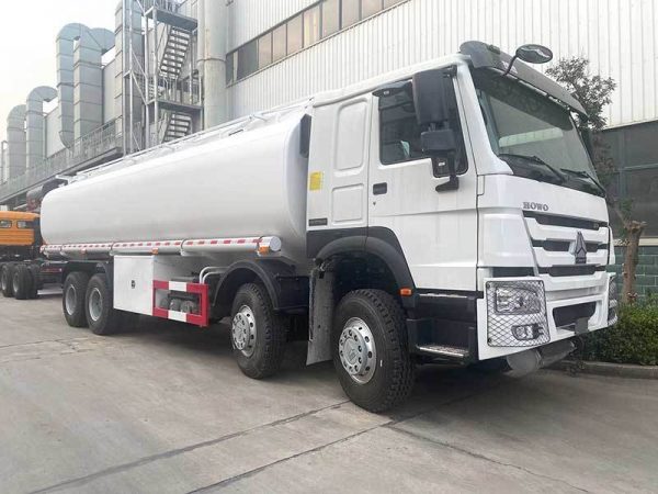 Howo 8X4 Fuel Tank Truck