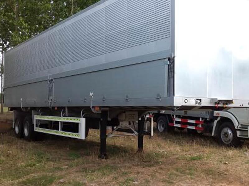 Sinotruk Wing Van Semitrailer