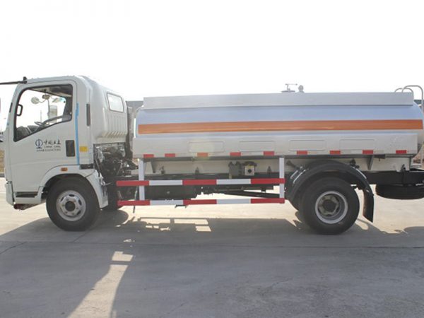 Howo Light Duty Fuel Tanker Truck