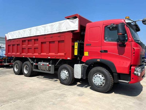 Howo A7 8X4 Dump (Tipper) Truck